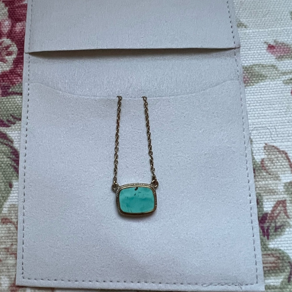 Anna Beck 🩵 Medium 💚 Cushion Cut Turquoise Necklace